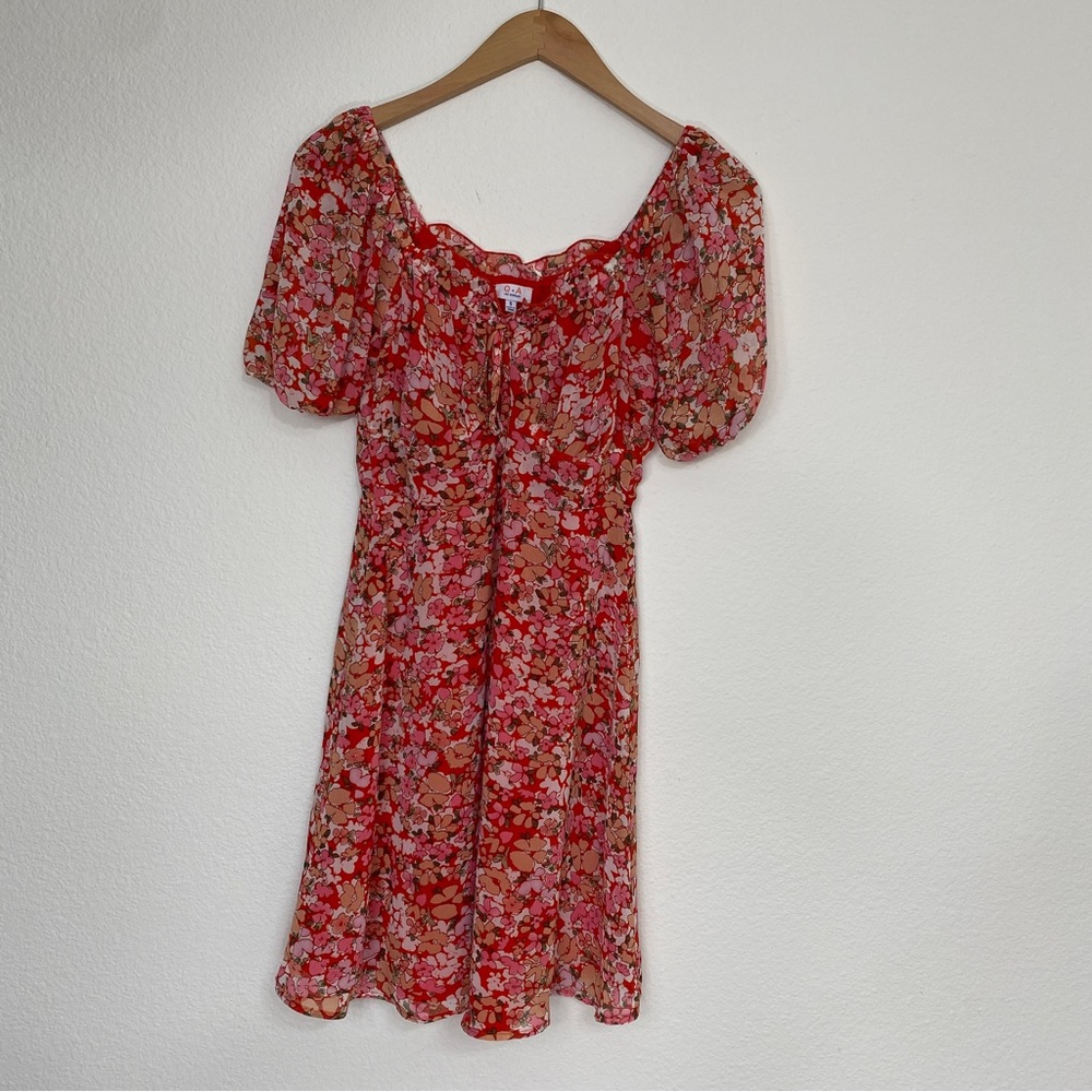Q+A Los Angeles Red Floral Puff Sleeve Mini Dress Size Small Cottagecore Casual